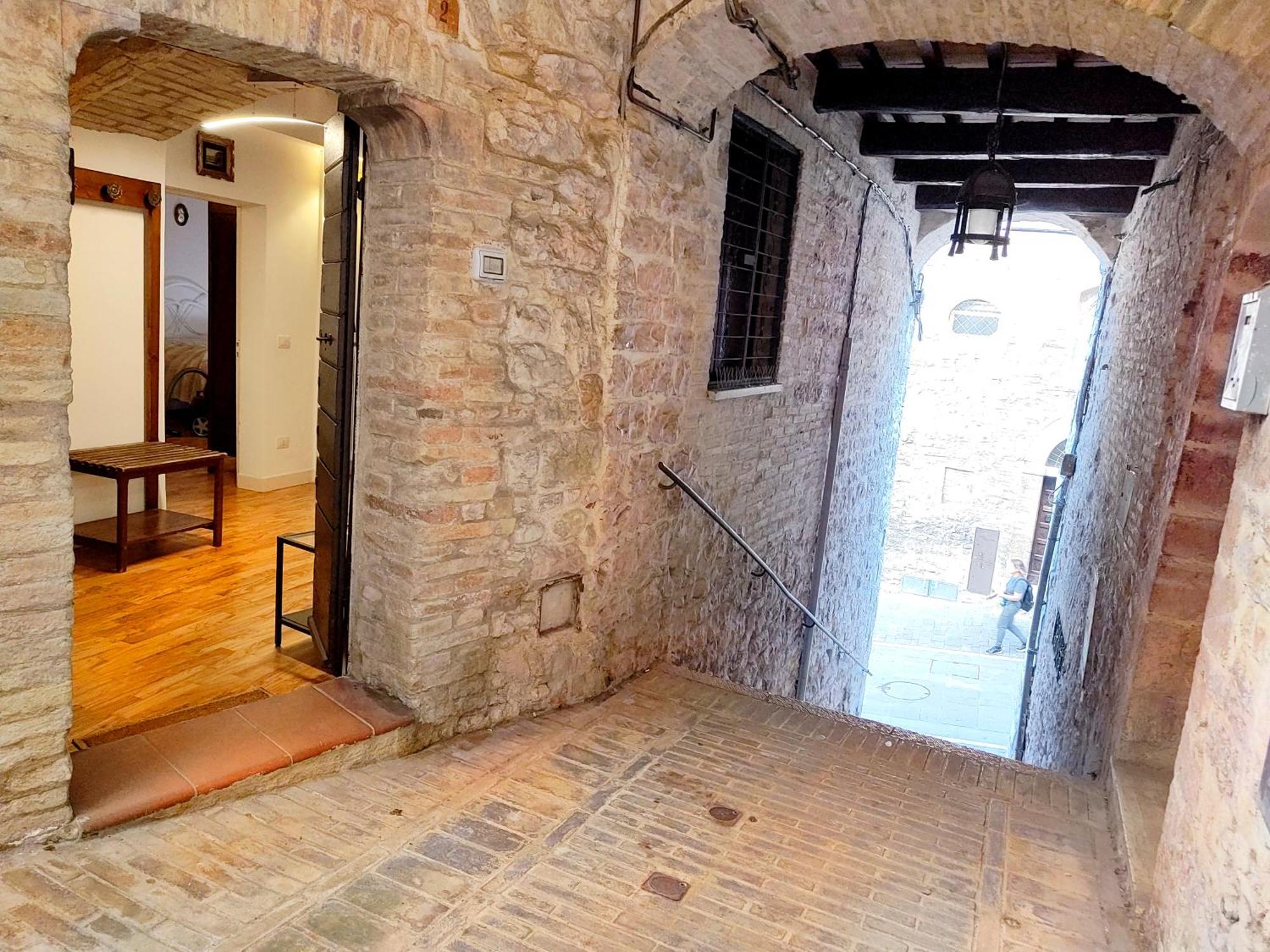 All'Ombra Di San Francesco - Centralissimo - A 110 Mt Dalla Basilica - Myassisisuite, I Dettagli Che Fanno La Differenza Assisi Luaran gambar